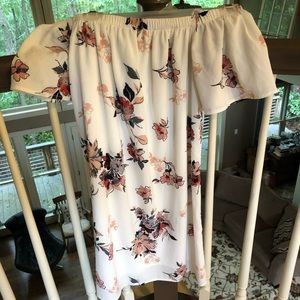 One Clothing off the shoulder dress